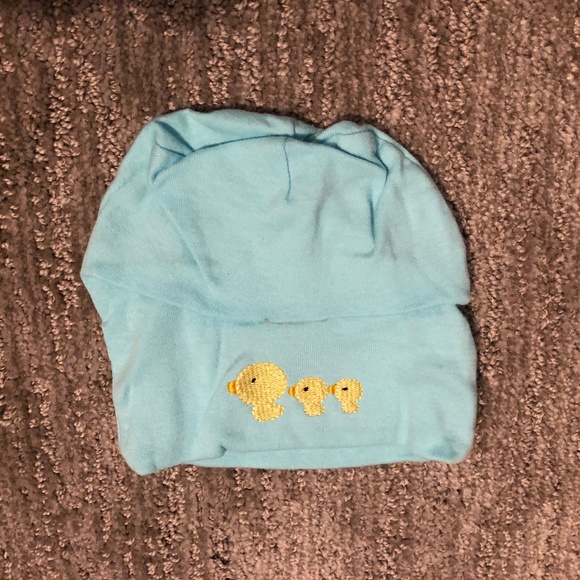 Baby Hats & Baby Mittens - Set of 5 Hats + 2 Mittens - Ducks - Cars - Gerber - Picture 2 of 8